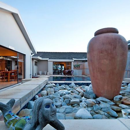 Africa Beach B&B Port Elizabeth Bagian luar foto