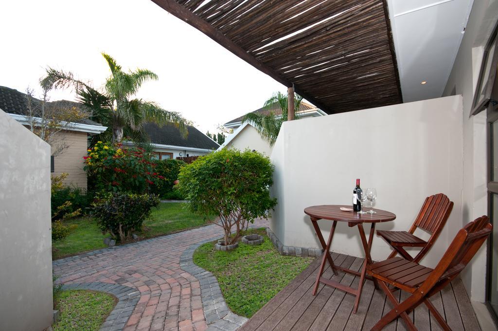 Africa Beach B&B Port Elizabeth Bagian luar foto