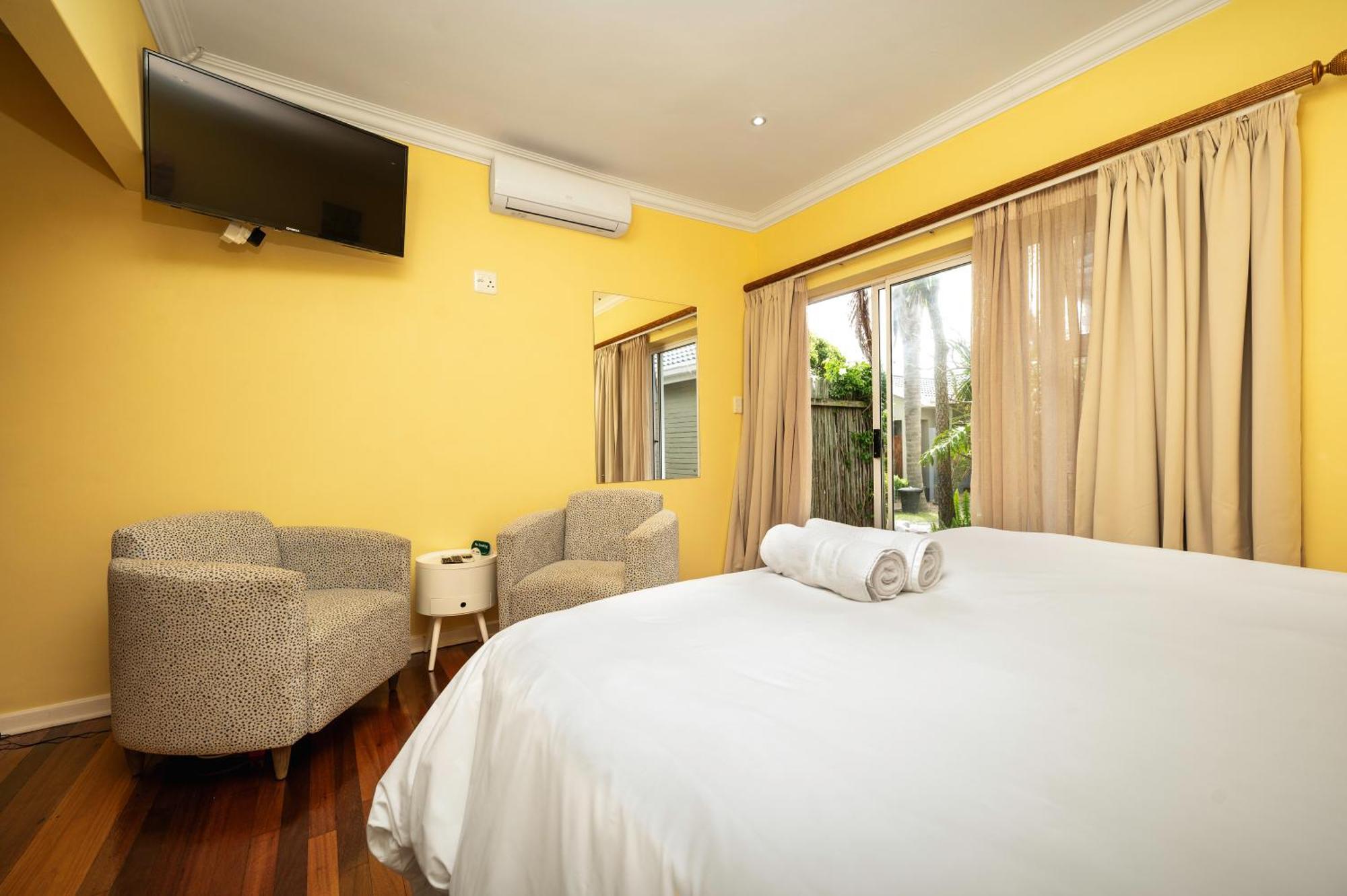 Africa Beach B&B Port Elizabeth Bagian luar foto