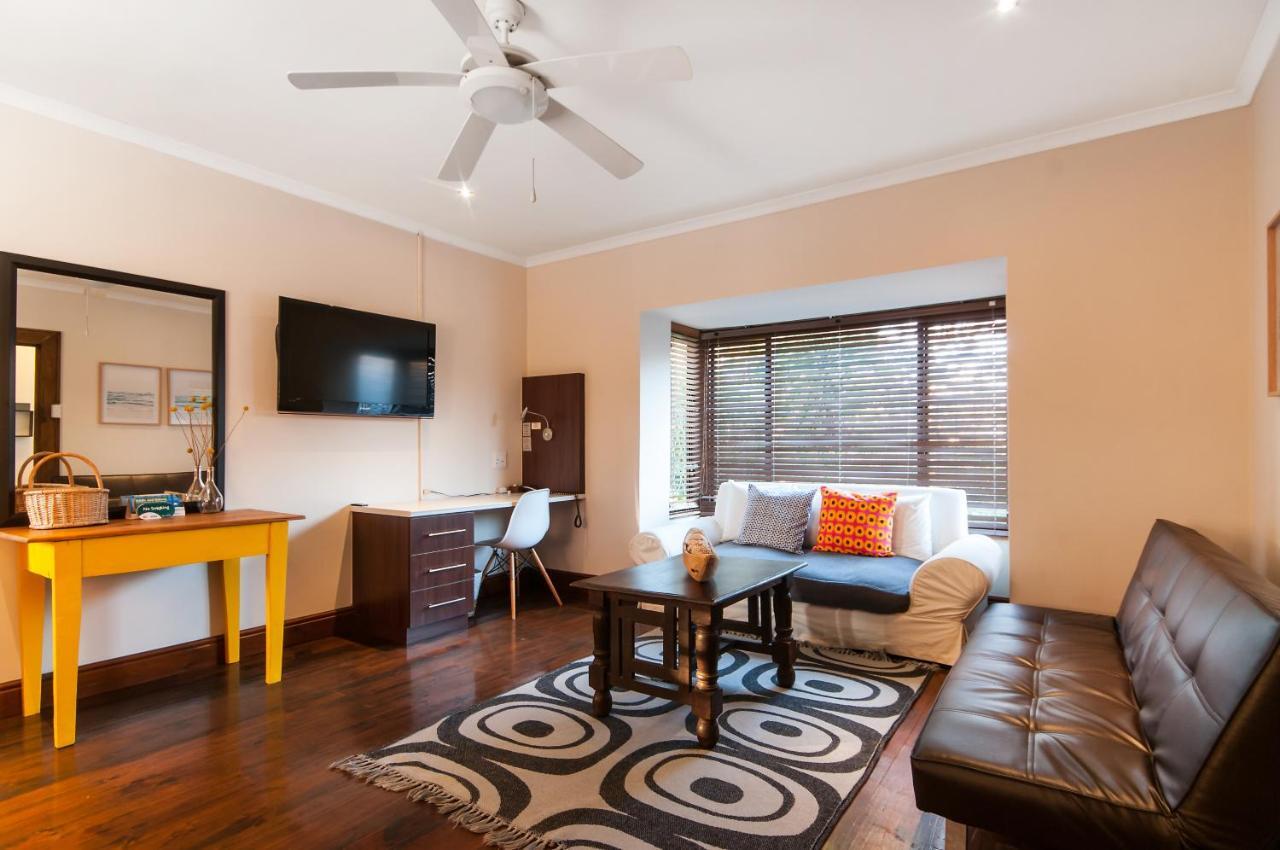 Africa Beach B&B Port Elizabeth Bagian luar foto