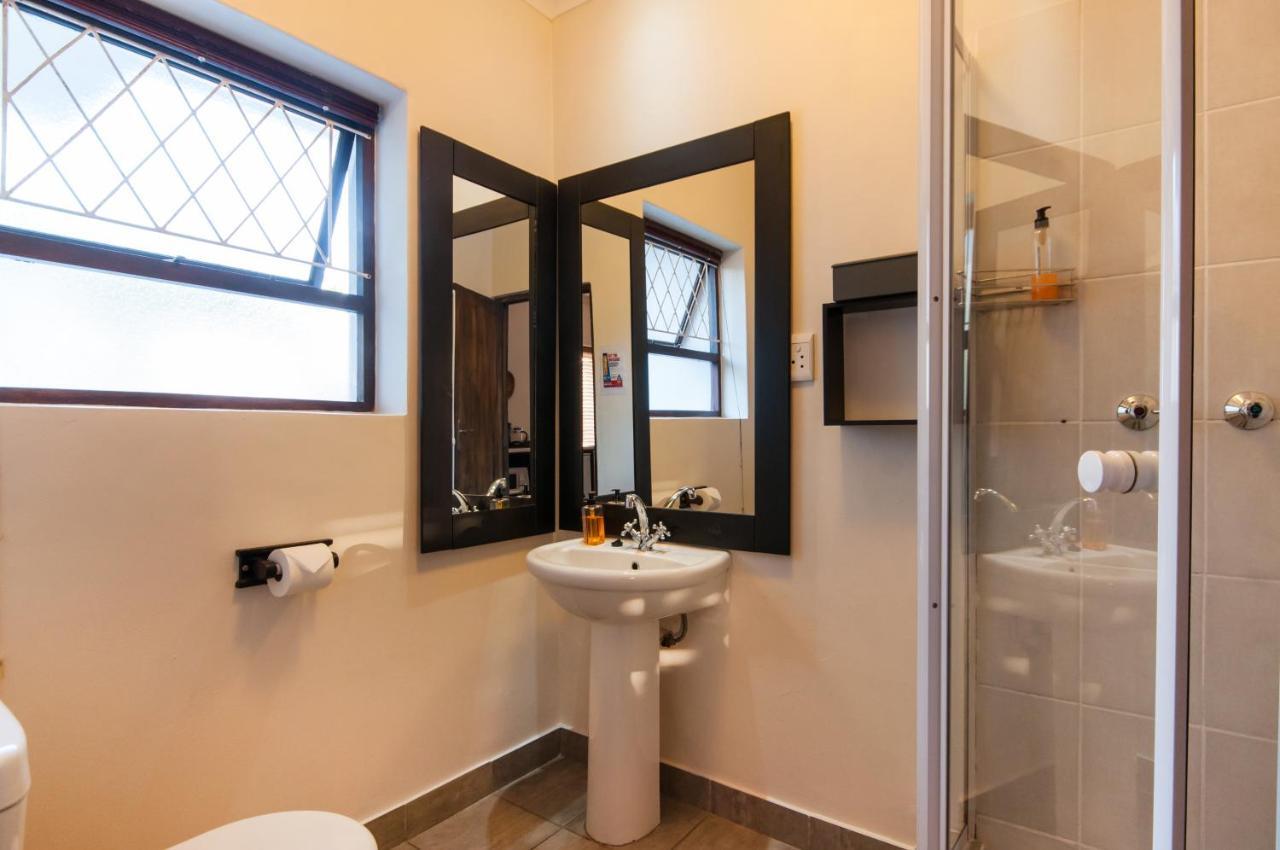 Africa Beach B&B Port Elizabeth Bagian luar foto